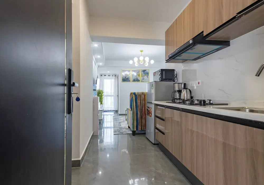 Erica Suites - Riverside 1BR Apartments