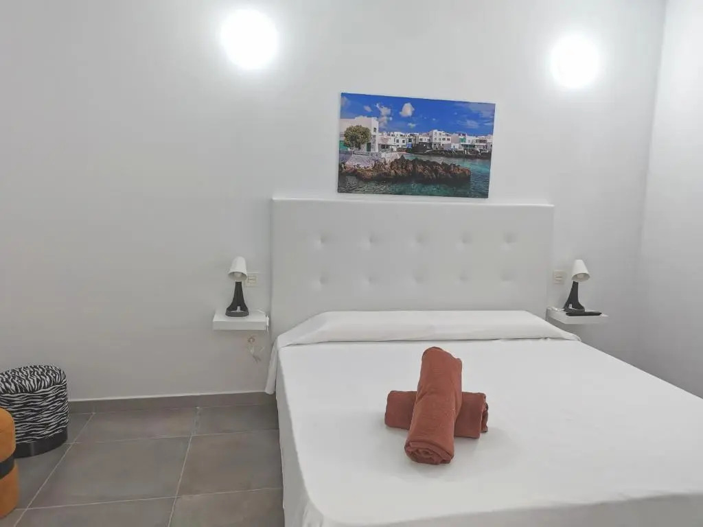 Apartamentos Anjomacar A