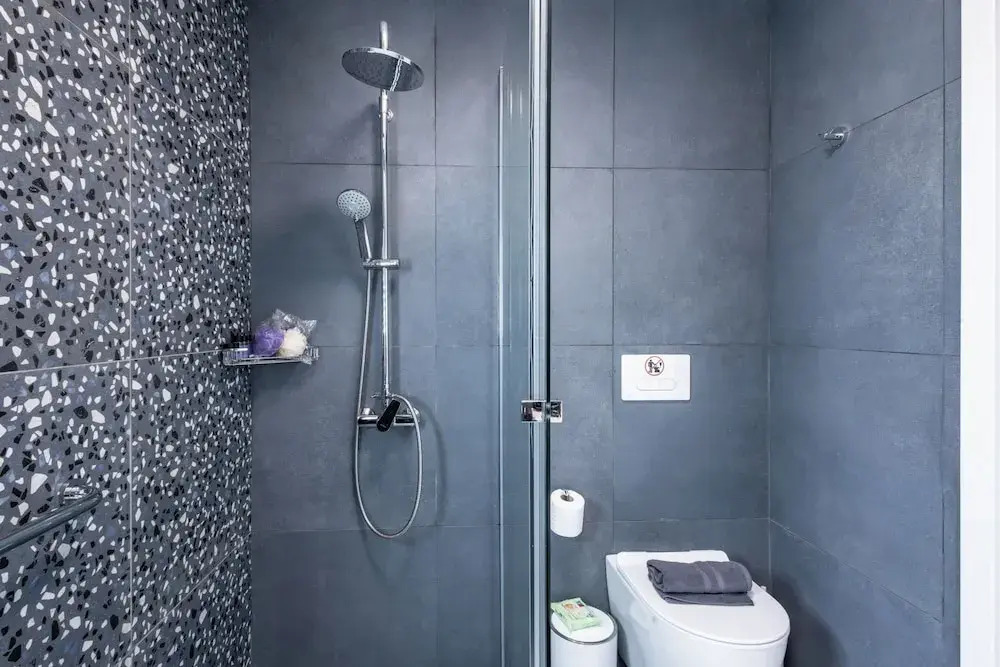 Enalis Studios & Apartments