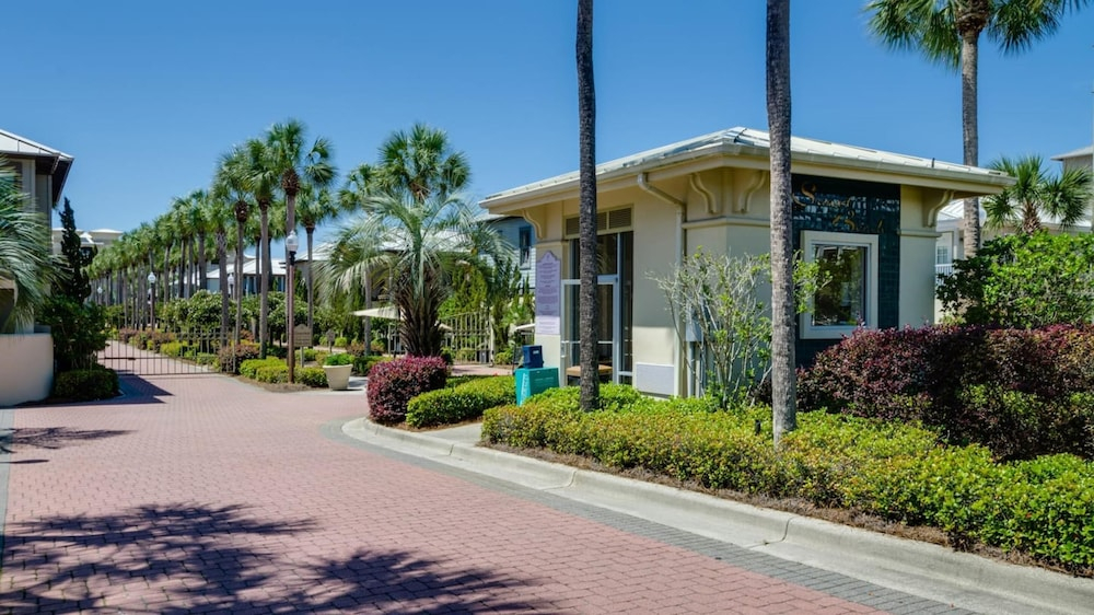 30A Beach House - Stillwater Cottage by Panhandle Getaways