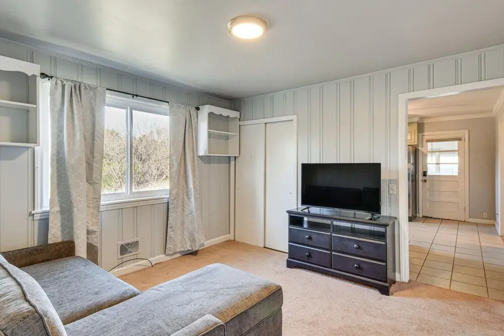 Greenville Home w/ Private Yard Near Downtown!