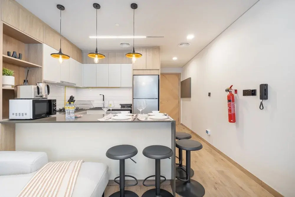Peaceful Studio Flat That Sleeps 2 in Jumeirah Village Circle