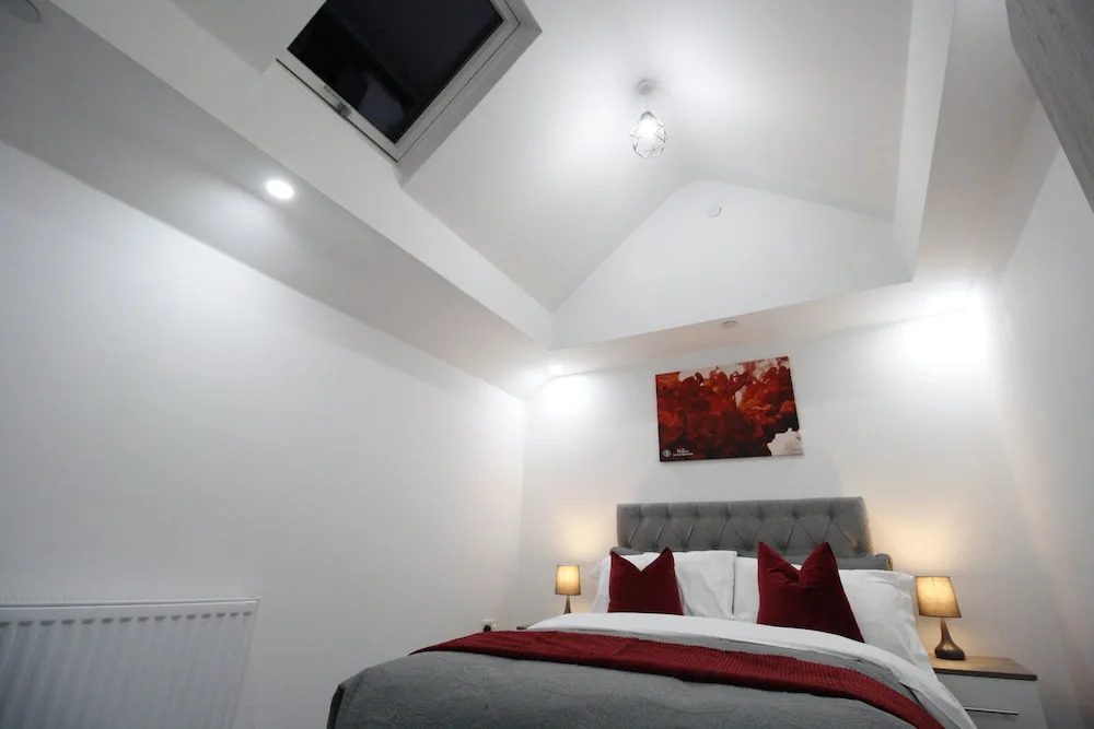 Willow Serviced Apartments - Northcote Street