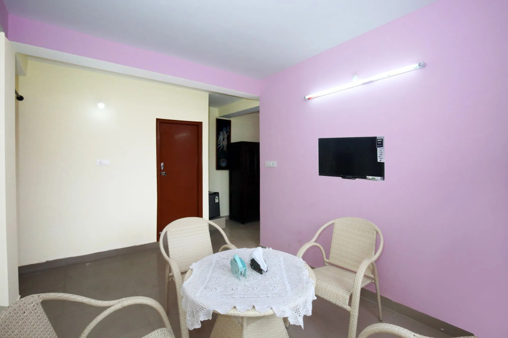 OYO 9106 Home 1 BHK ISBT Shimla