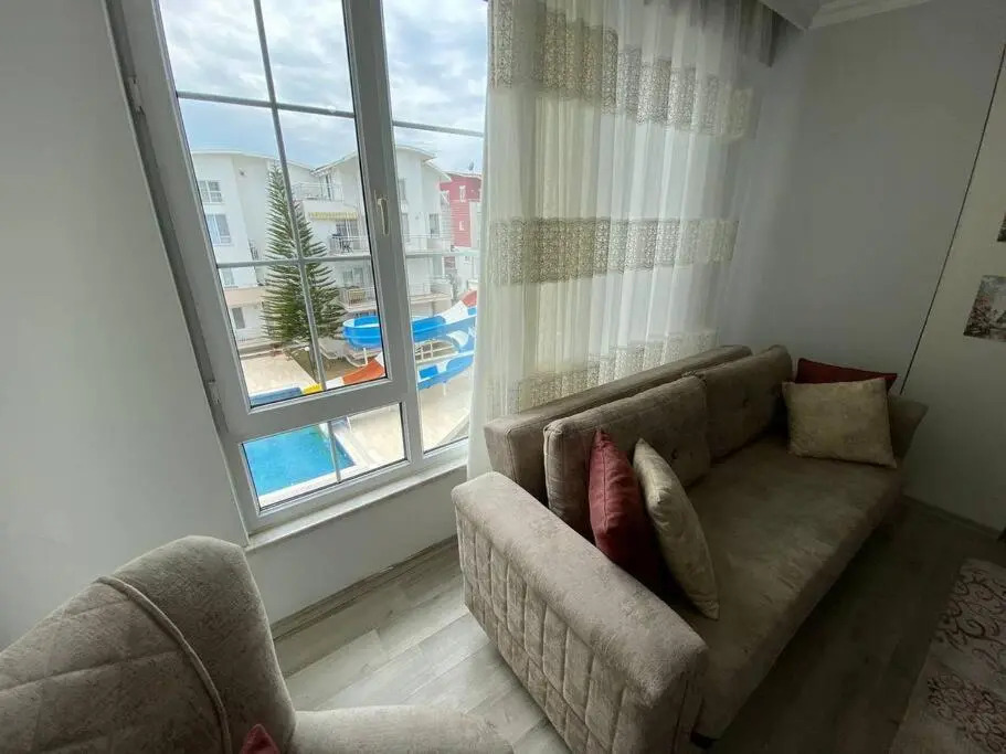 Lovely 3 Bedrooms Luxury APT with pool and Gym