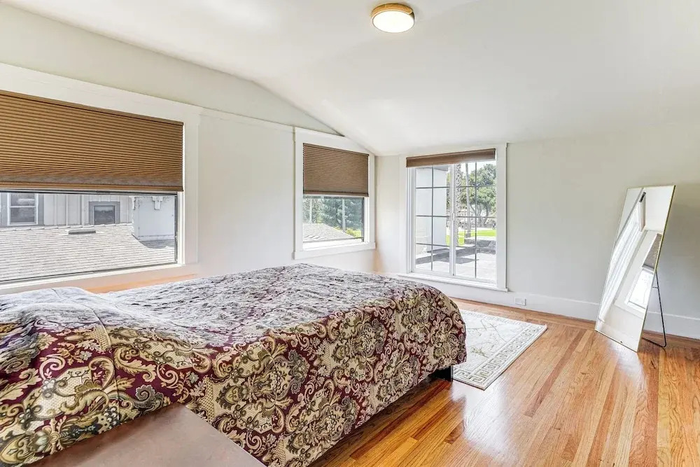 Stroll to SF Bay Beaches! Cozy Home in Alameda