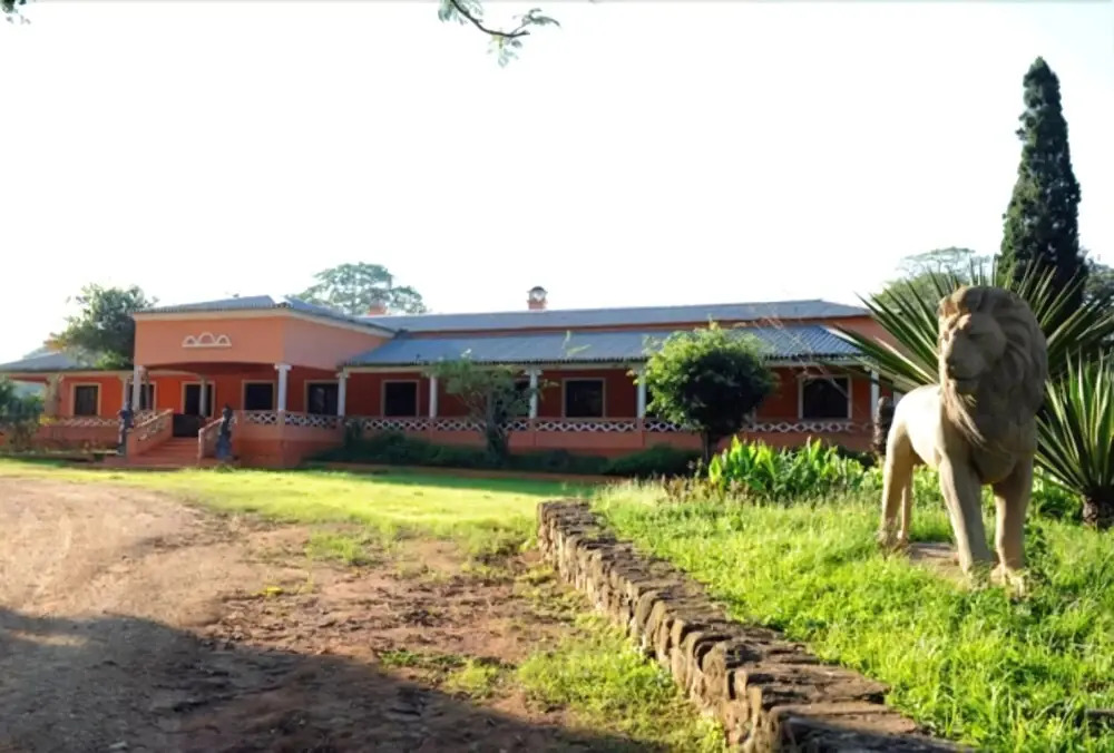 Ritz Fazenda Cabuta