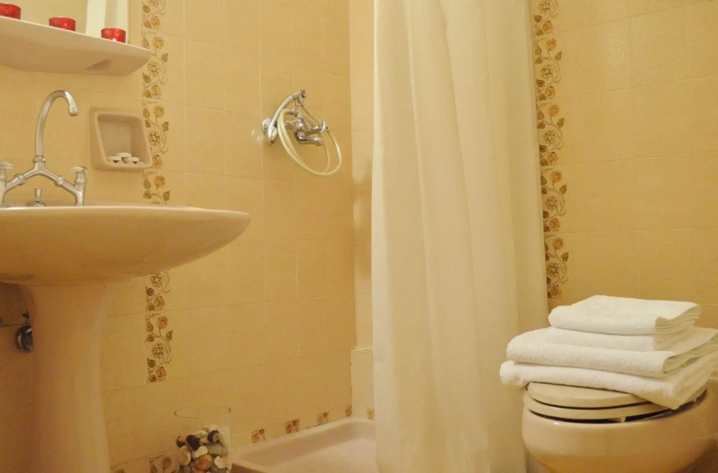 Alexakis Hotel & Spa
