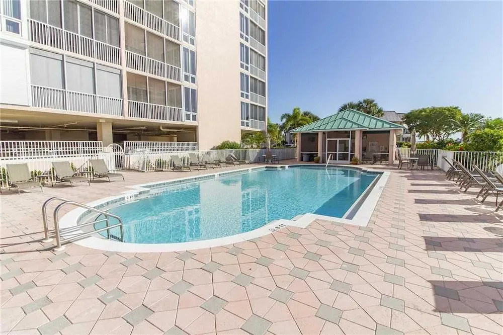 Palm Harbor 702E - Two Bedroom Condo