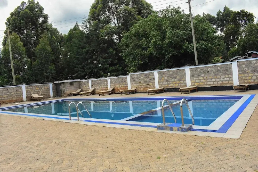 Keriwest Hotel