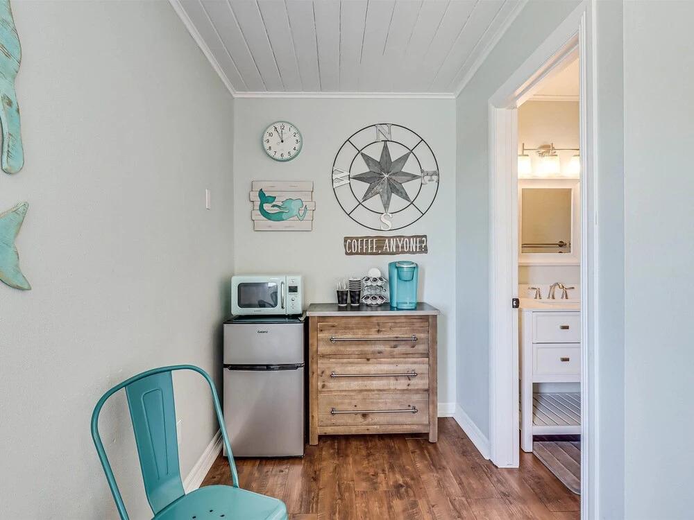 Coast Oaks Cottage 1 1 Bedroom Cottage by RedAwning
