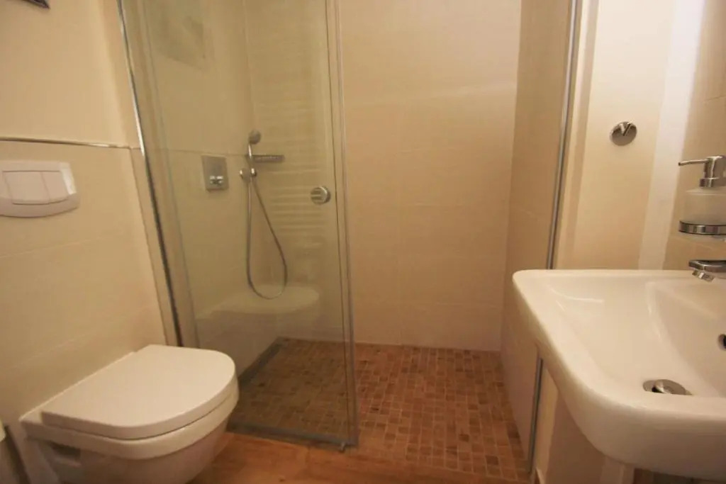 Residenz Seeterrassen FeWo9 - Balkon, Seeblick, Sauna