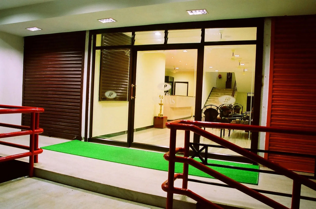 Hotel Srinivas