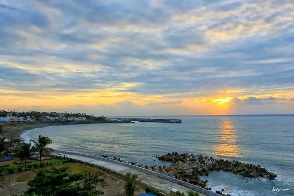 Sea Bay