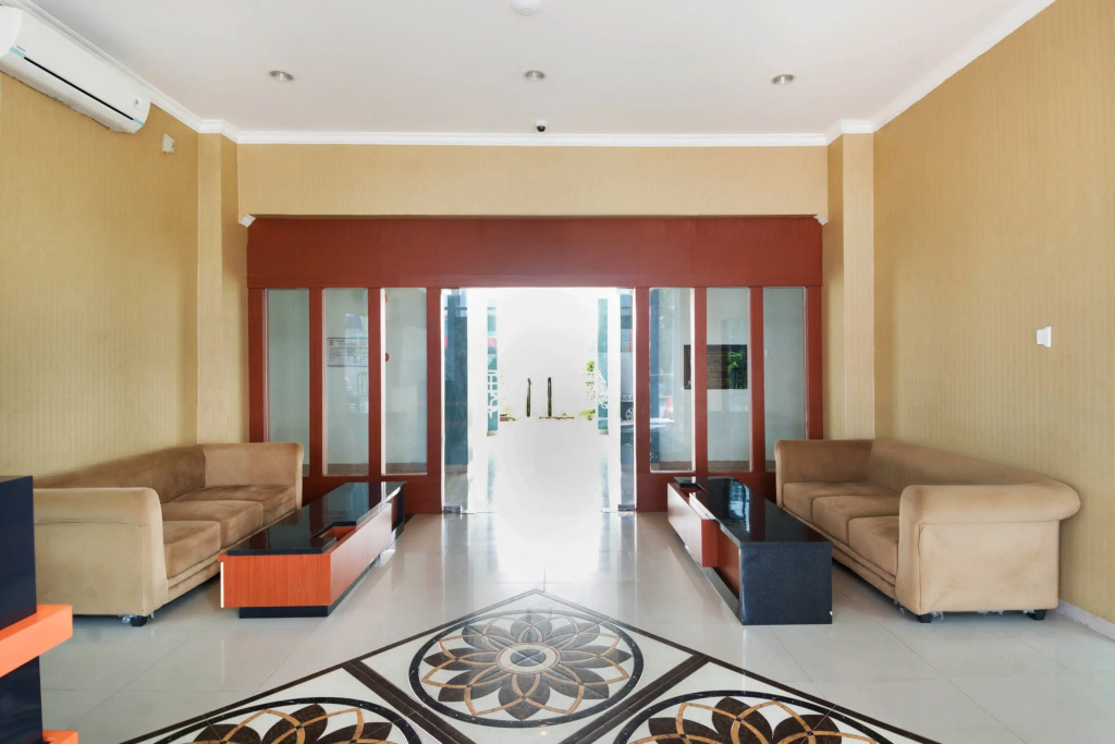 Collection O 3431 Hotel Alpha Bandara