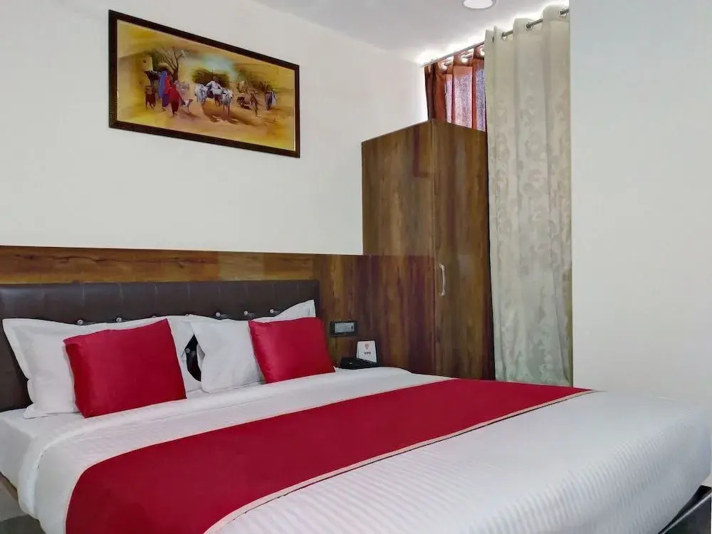 Hotel J.Bhadra Grand