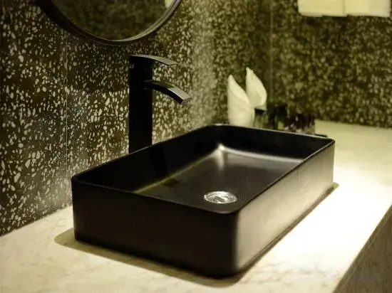Chongqing Haoning Hotel (Yuxi Plaza Branch)