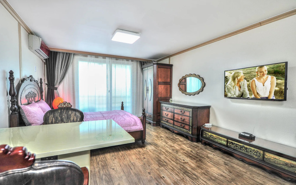 THE OCEAN Pension