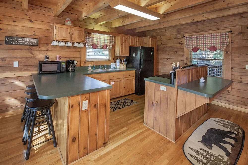 Smoky Mountain Escape by Heritage Cabin Rentals