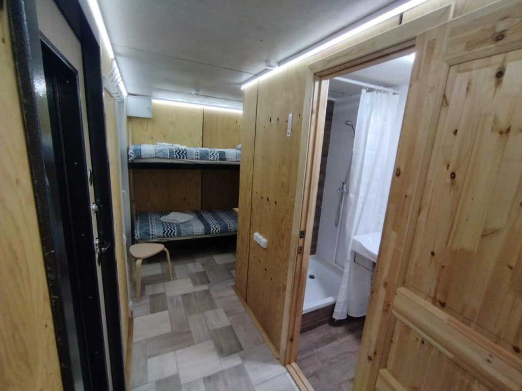 Lastochka Hotel