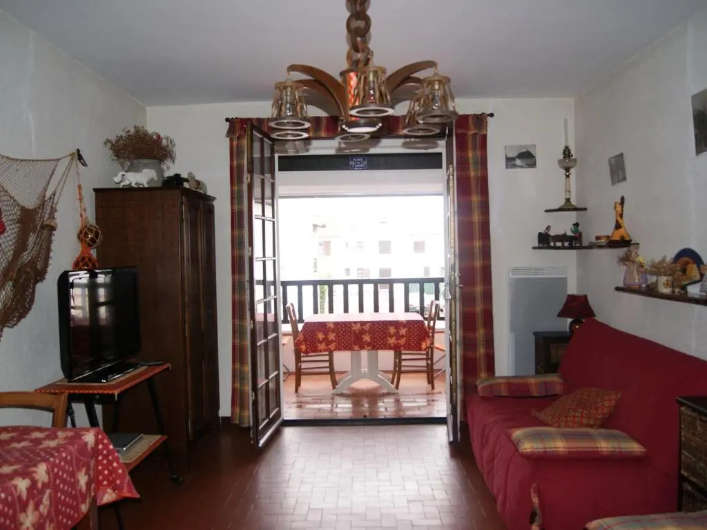 Studio Saintes-Maries-de-la-Mer, 1 pièce, 4 personnes - FR-1-475-57