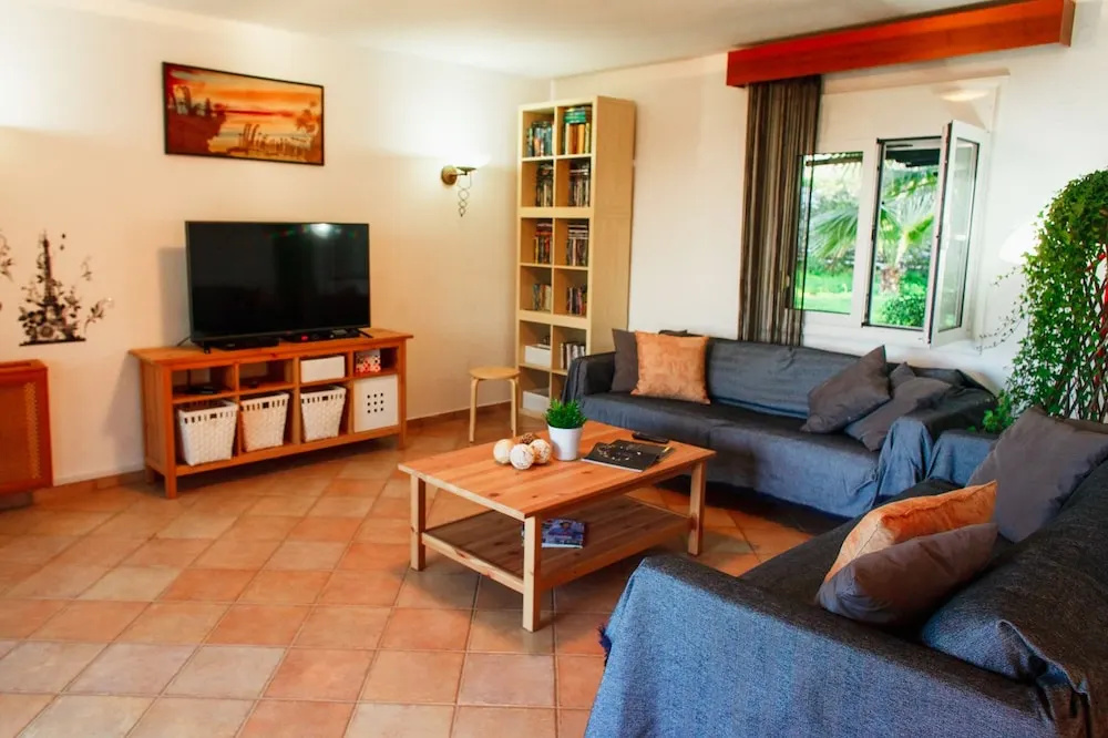 Wild Pear Villa