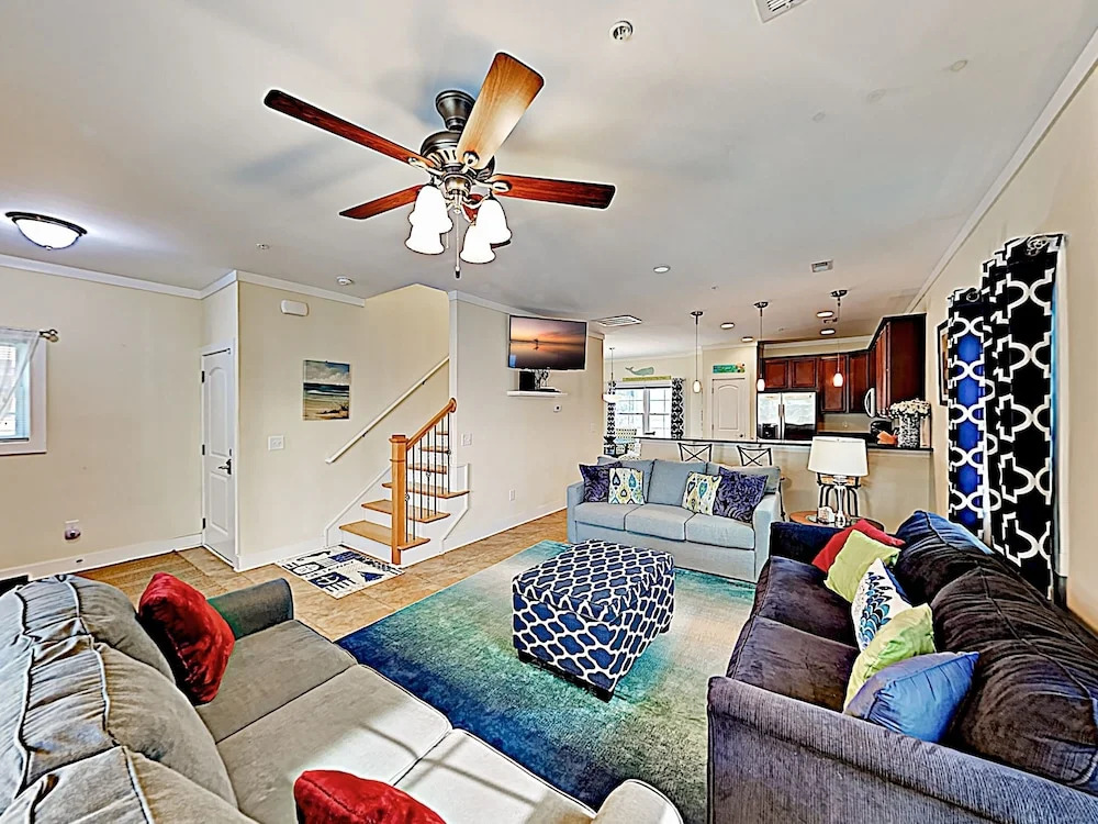 2732 Kashton Drive Home 3 Bedrooms 2.5 Bathrooms Home