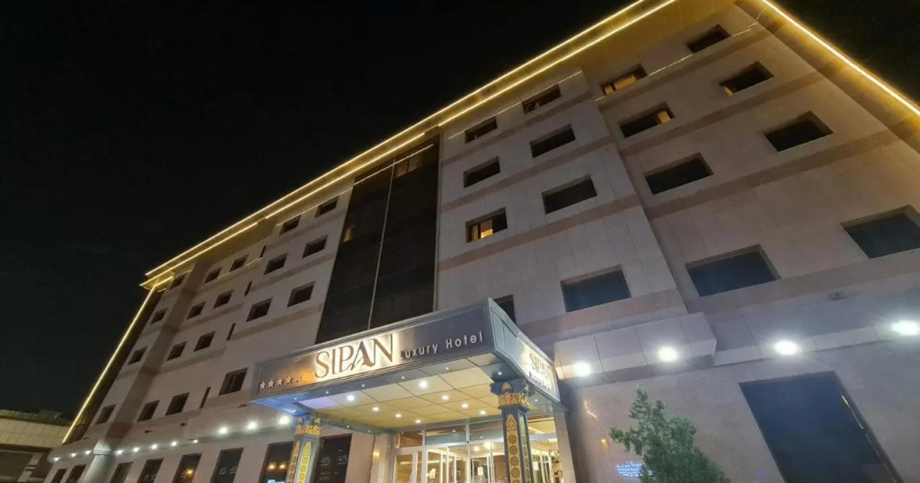 Sipan Luxury Hotel
