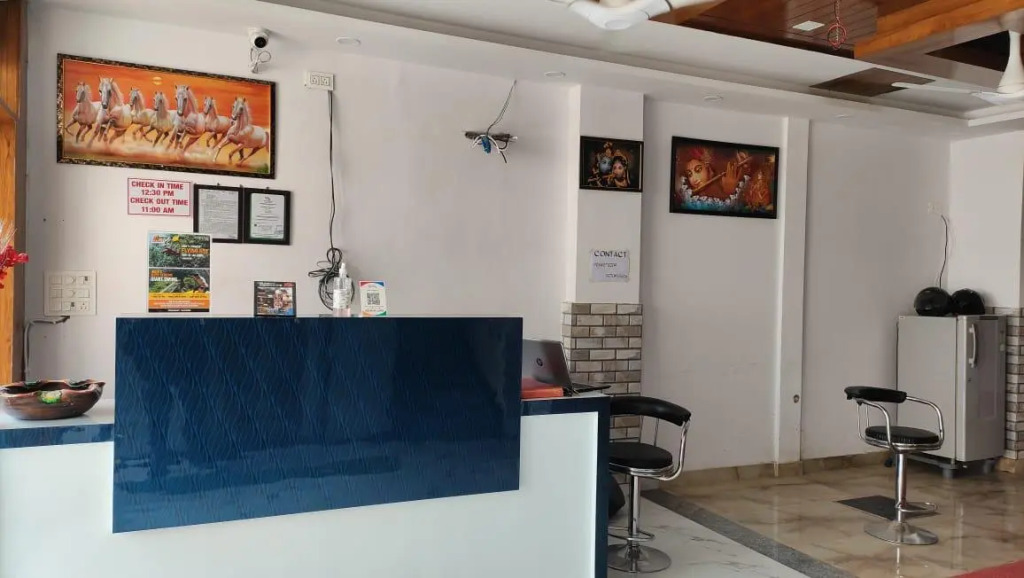 Hotel Kaanha Residency Inn By Shree Krishna Hospitality