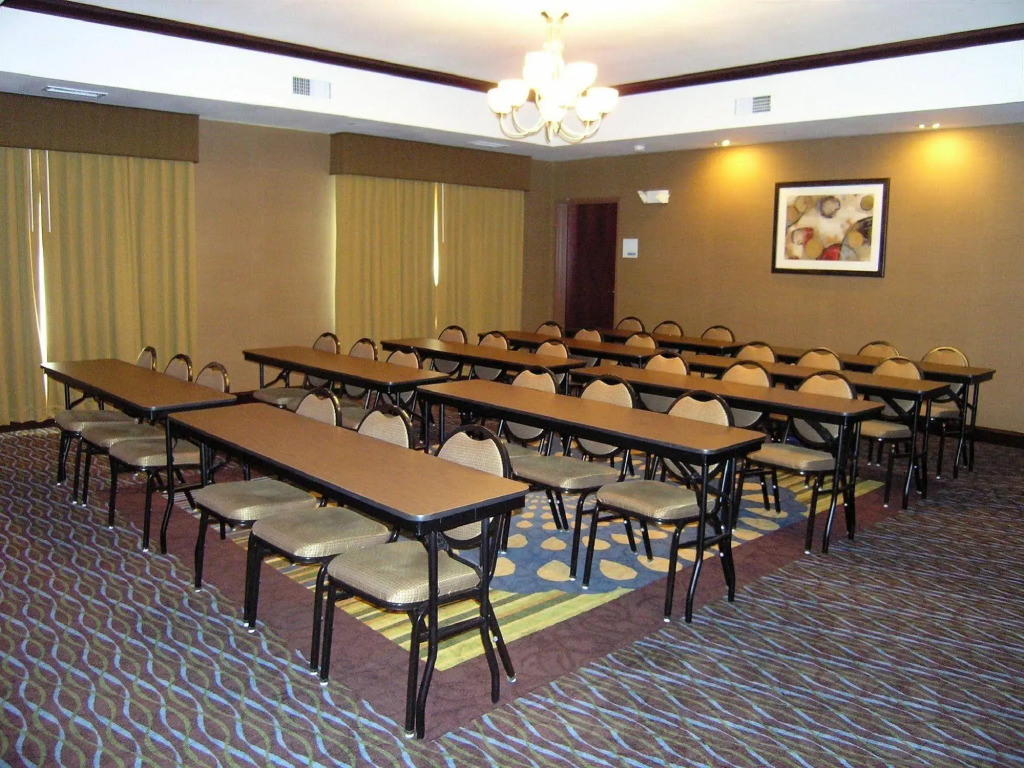 Holiday Inn Express