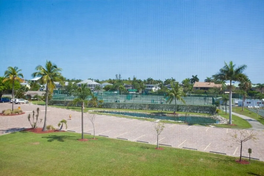 Bonita Beach & Tennis 5303