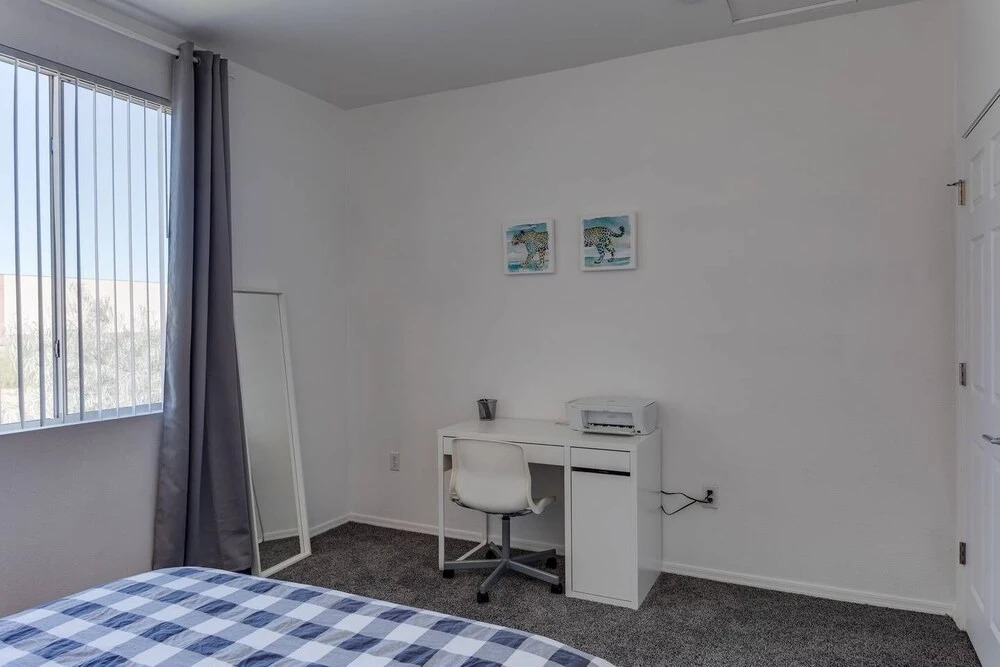 Gorgeous Apartment In A Great Area With Gym & Pool