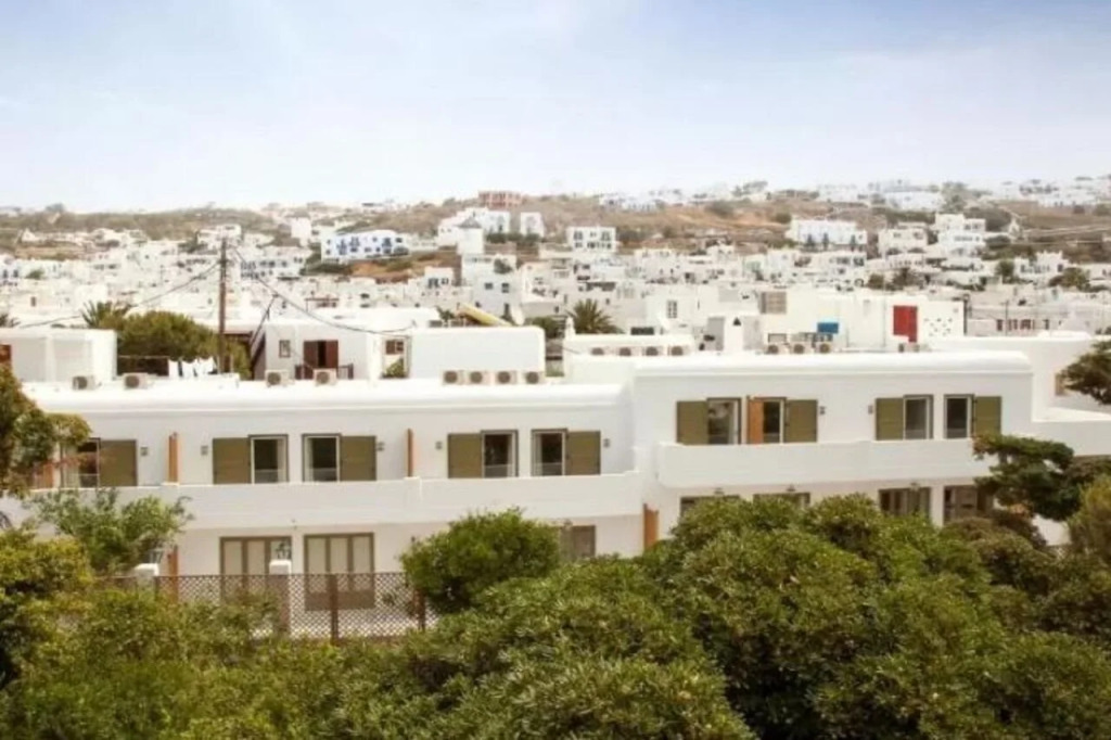 Kouneni Apartments