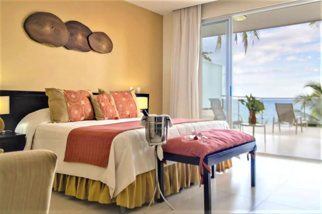 Tango Mar Beachfront Boutique Hotel & Villas