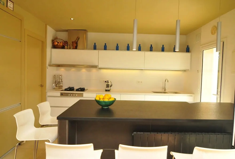 HomeHolidaysRentals Moai - Costa Barcelona