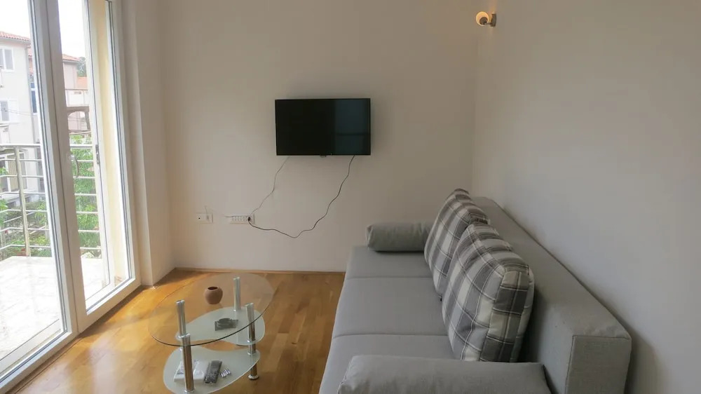 Apartments Davor