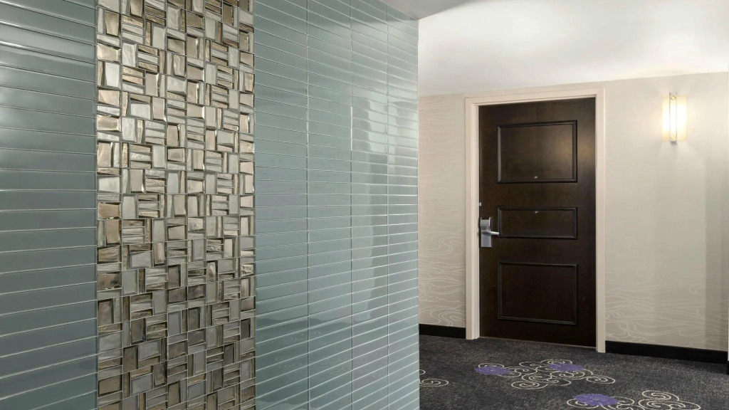 Holiday Inn Hotel & Suites Gateway by IHG