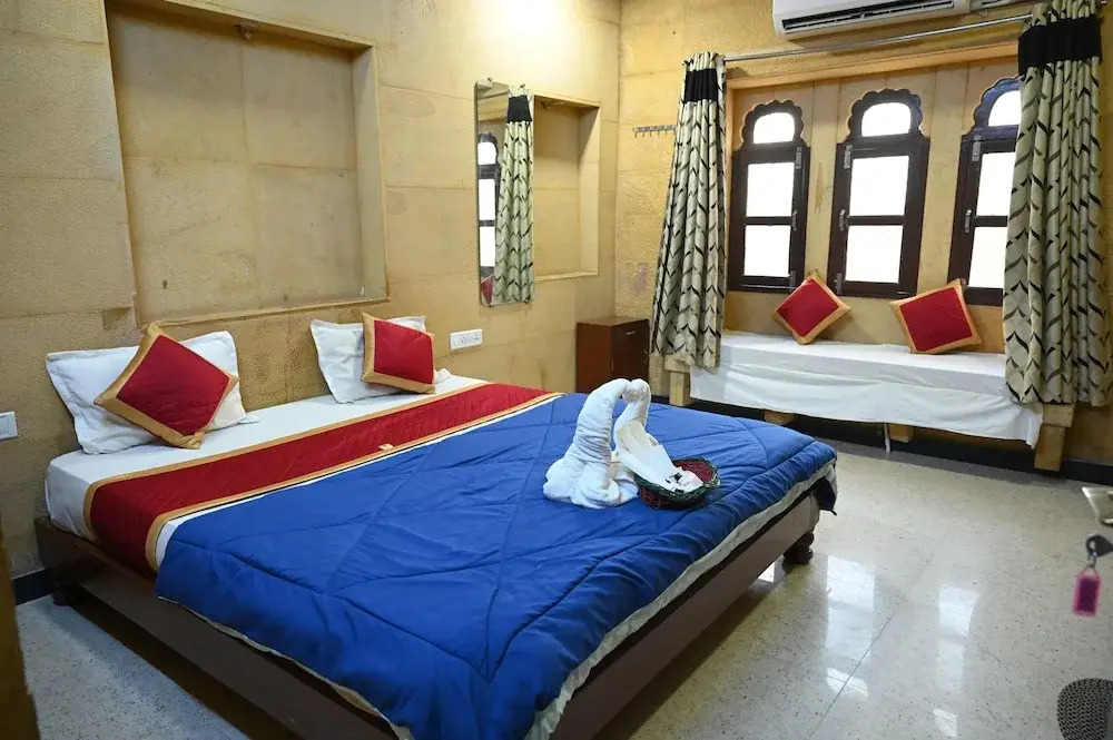 Bhagyashree Hotel