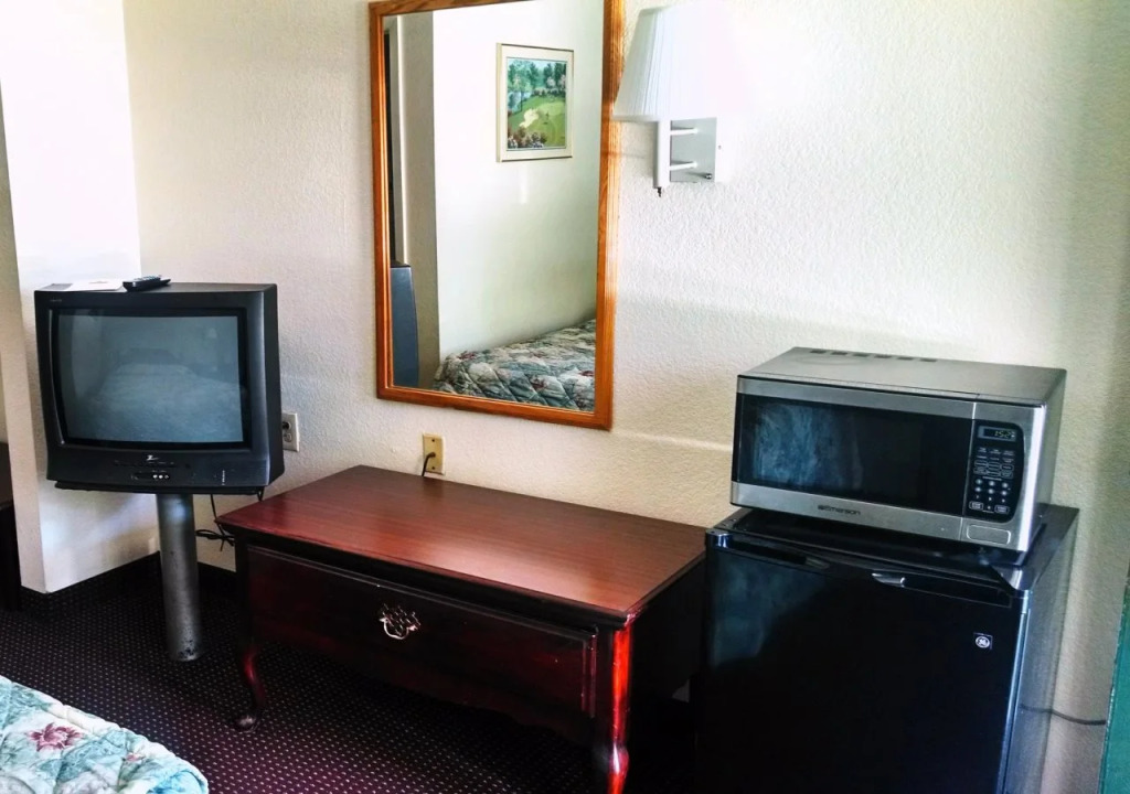 Masters Inn Atlanta - Doraville at I-85 & 285