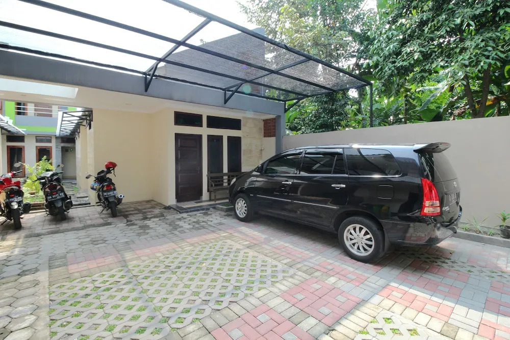 Airy Eco Syariah Sleman Kaliurang KM 6.5 Gang Bali Yogyakarta
