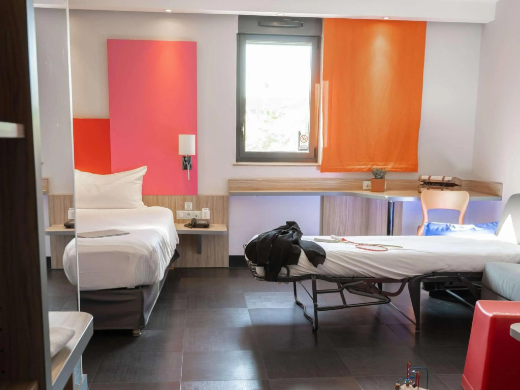 ibis Styles Romans-Valence Gare TGV