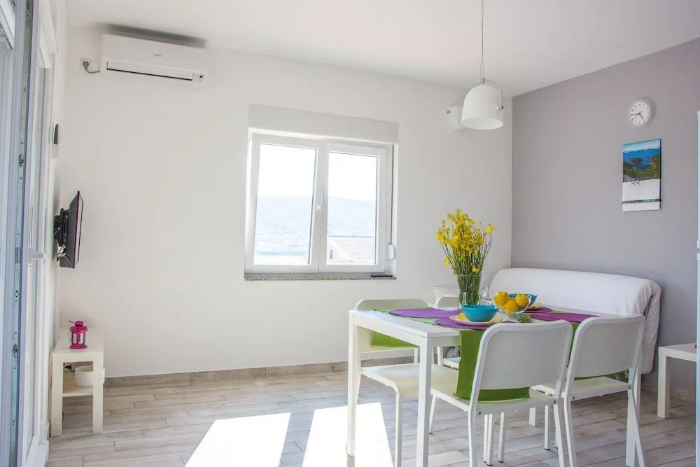 Apartment Villa Franci Pag with heating and open all year