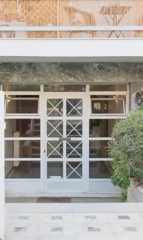 Glyfada Center Apartment GTD009-01