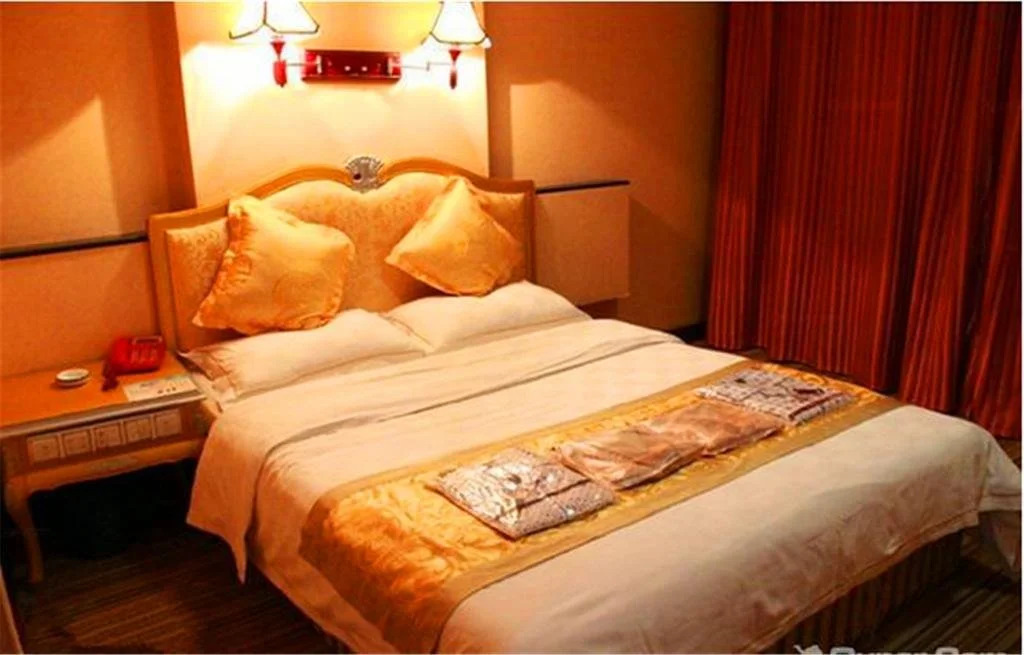 Yunshui Hotel (Taiyuan Huayu Baihua Valley Pingyang Road Branch)