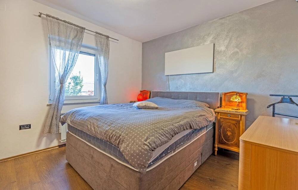 Awesome Home in Pobegi With 3 Bedrooms, Wifi and Outdoor Swimming Pool