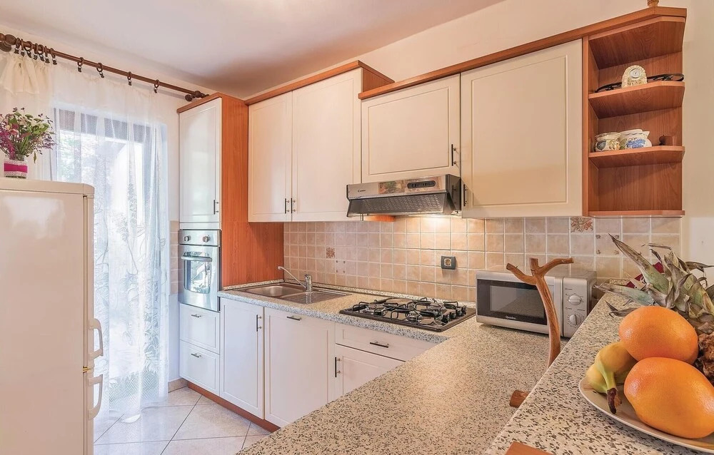 Stunning Home in Pula With Wifi and 4 Bedrooms