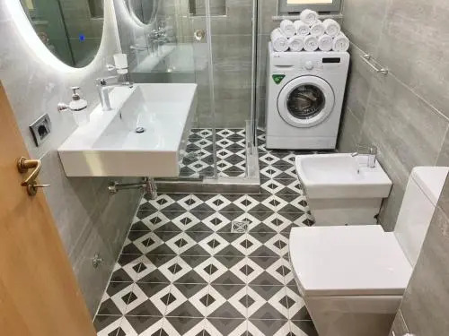 E.K.A Luxury Apartment 1