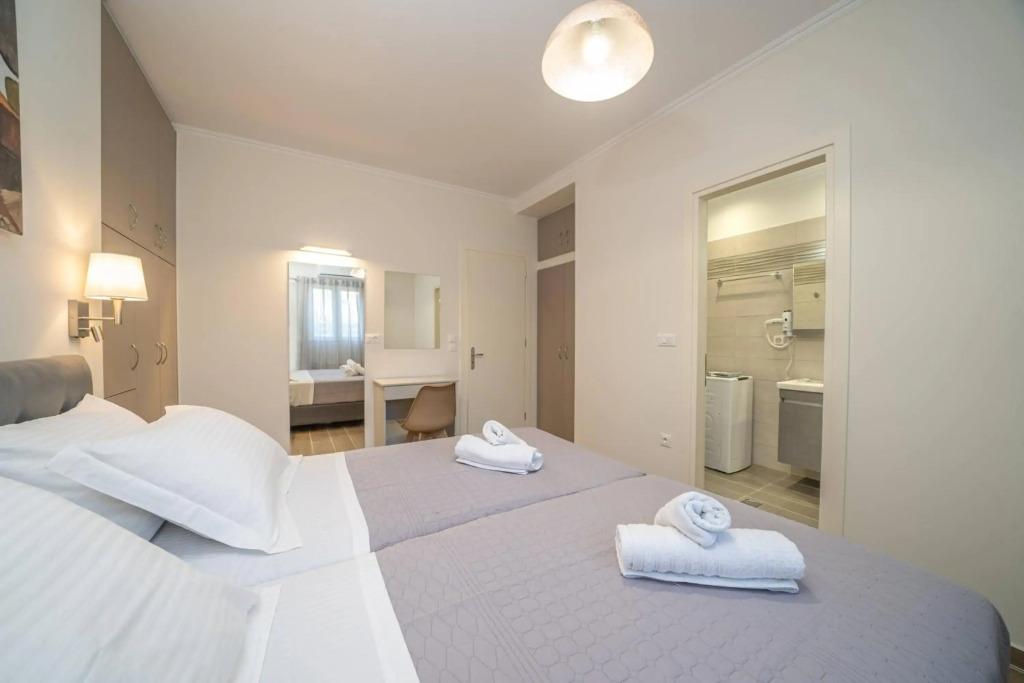 Ilias Apartments