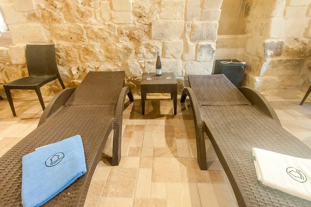 Naduri, Beautiful Gozitan Villa plus Pool - Happy Rentals