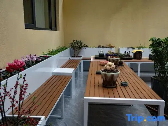 Shangri-La Jingyou Courtyard Guesthouse | Dukezong Ancient Town Branch